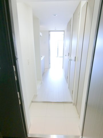 メイクス池上LUCEの玄関