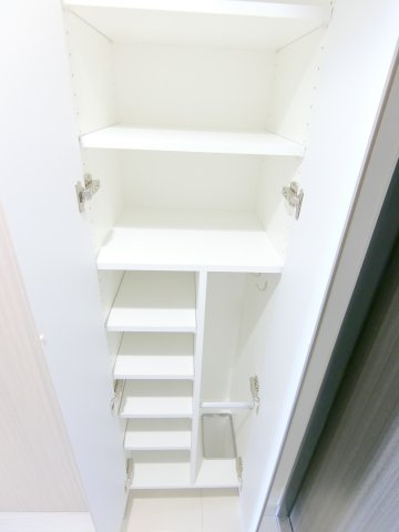 メイクス池上LUCEの収納|玄関収納　シューズBOX　傘立て