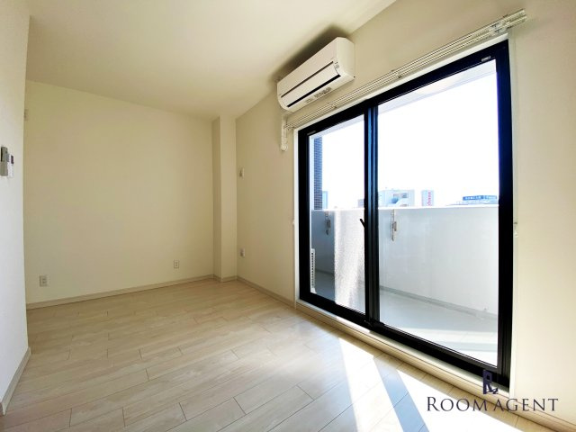 エステシア名駅の居間・リビング