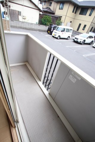 プレジオ六番館のバルコニー