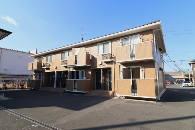 プレジオ六番館の外観