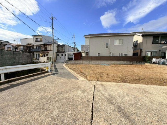 川島玉頭町　建築条件無土地の外観