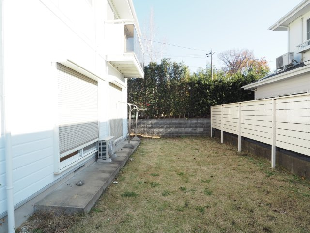 【庭】 | 牧野貸家