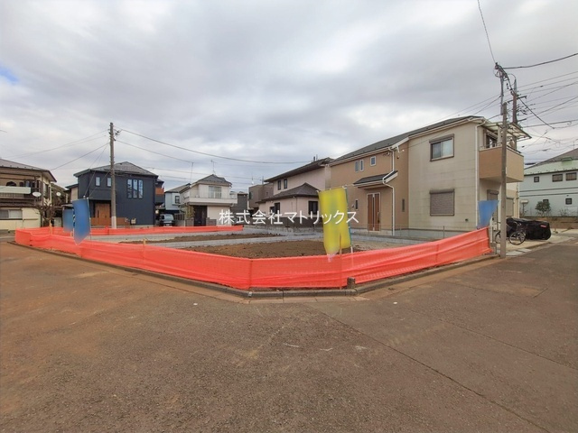 練馬区西大泉1丁目　開放的なロケーション　角地含む全3区画　建築条件なし売地