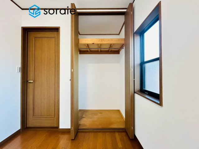 狭山市広瀬3丁目　中古戸建の収納|2/12　撮影