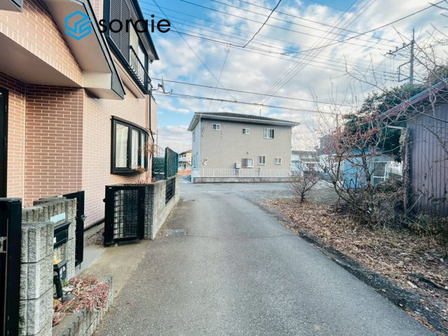 狭山市広瀬3丁目　中古戸建の前面道路含む現地写真|2/12　撮影
