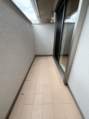 カーサ・ソンリエンテのバルコニー|バルコニーからの眺めを楽しみながら食事をしませんか