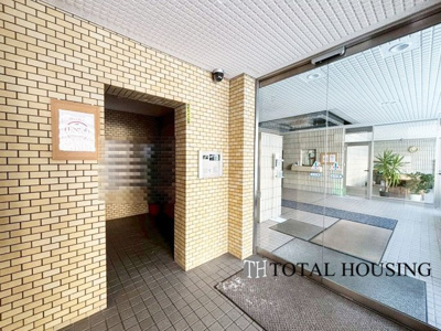 【エントランス】 | ダイアパレス北二条 | オートロックが付いており、防犯面も安心です。