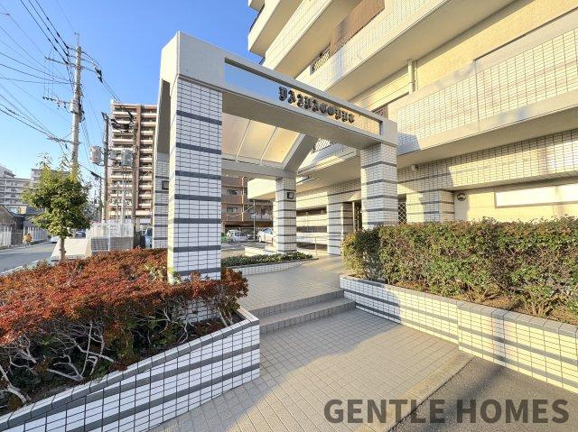 ダイナコート吉塚のエントランス