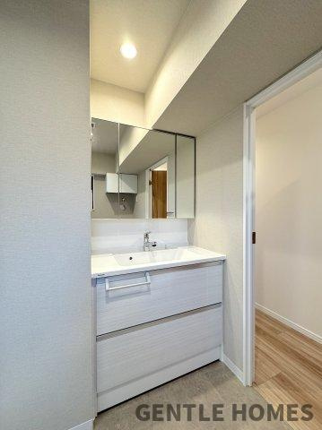 ダイナコート吉塚の独立洗面台|収納力はもちろん、日々の手入れもしやすい洗面台
毎日使うものなので機能性は重要です