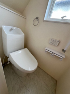 【トイレ】 | 紫波町中島字前郷 | 温水洗浄便座付き