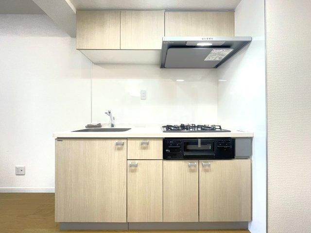 五反野ダイヤモンドマンションのキッチン|ドキドキの新生活も、安心してスタート。ぴったりの住まいを見つけませんか？クランディアが一緒に住まい選びをサポートします‼　まずは、お気軽にお問合せください　＃クランディア