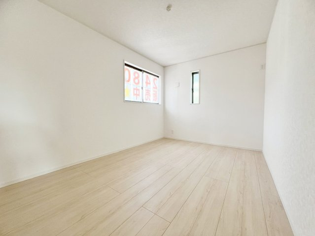 藤枝市茶町　第6／の洋室