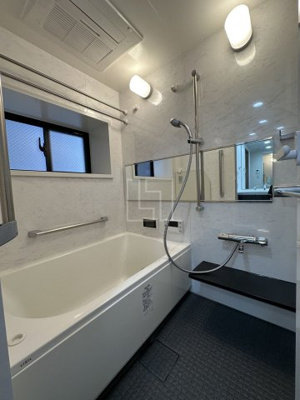 【浴室】 | リーガル靱本町 | リーガル靱本町　バスルーム