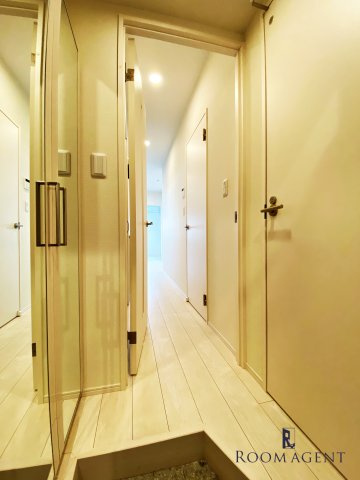 NEXUS Nagoya(ネクサスナゴヤ)の玄関