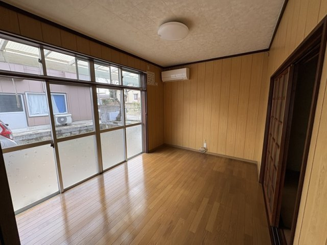 【洋室】 | 五十嵐中島1丁目貸家