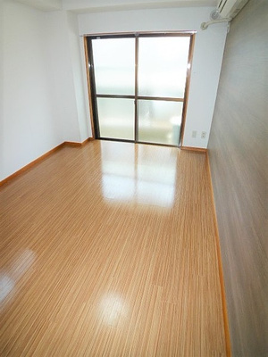 【居間・リビング】 | 第7小島ビル