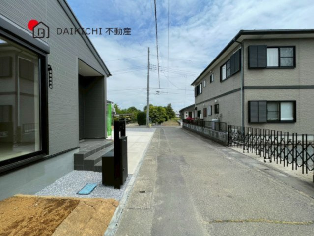 【前面道路含む現地写真】 | 加須市多門寺　Livele Garden.S　新築戸建　全6棟　2号棟