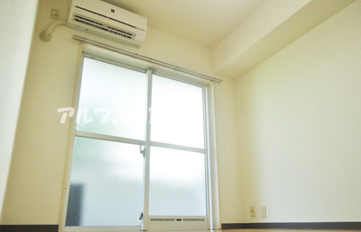 【居間・リビング】 | ラ・レジダンス・ド・ピエール