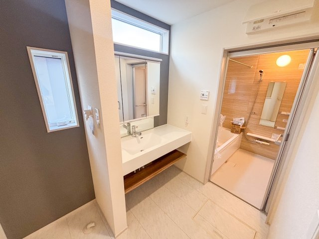 【玄関】の画像