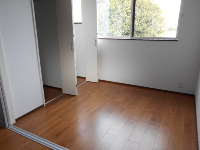 【寝室】 | Owls nest