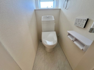 【トイレ】 | 紫波町中島字前郷 | 温水洗浄便座付き