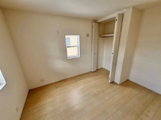 【洋室】 | 紫波町中島字前郷 | 木本来の色味を生かした温もりあるフローリングです。