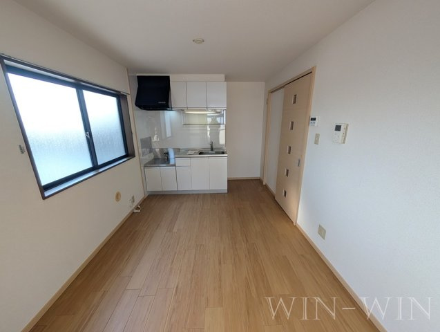 リバーサイドSの居間・リビング|イメージ（同建物内別部屋の写真です）
