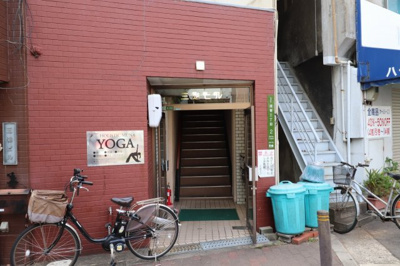 【エントランス】 | 三進ビル