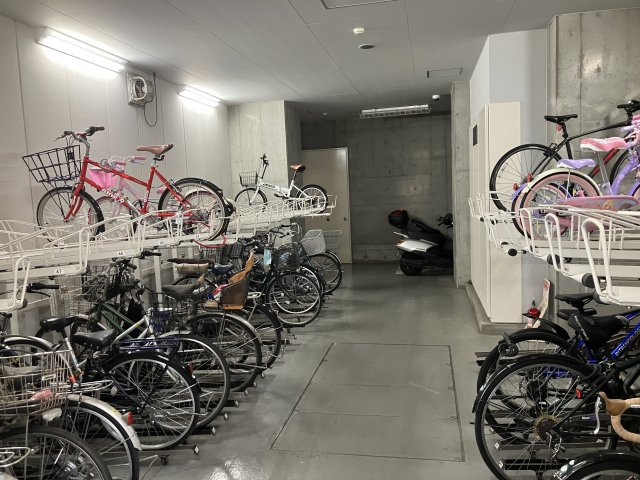 クレヴィア本郷の画像