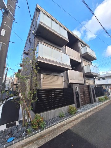 メゾンルテチア