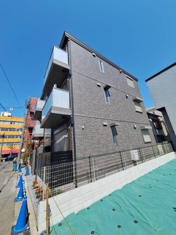 メゾンルテチアの外観