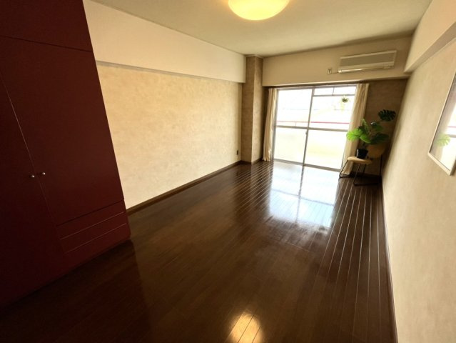 第2サンライズマンションの内装