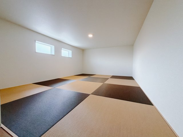 【新築戸建】前橋市高花台2丁目の収納|■ロフト｜ロフトをご用意しております♪またロフトは畳を使用しています♪畳でしか味わえない畳ならではの香りや素材で和のやすらぎを感じてください♪