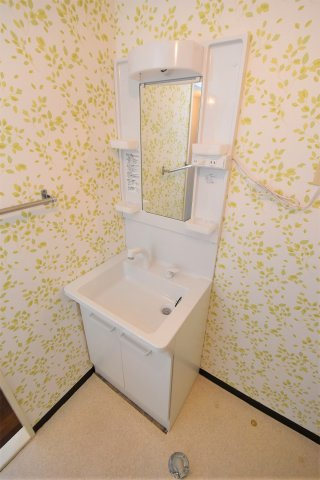 フェアウェードライブの独立洗面台