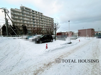 【駐車場】 | コープ野村南郷アネックス | 平面駐車場です。