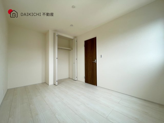 【洋室】 | 加須市多門寺　Livele Garden.S　新築戸建　全6棟　5号棟