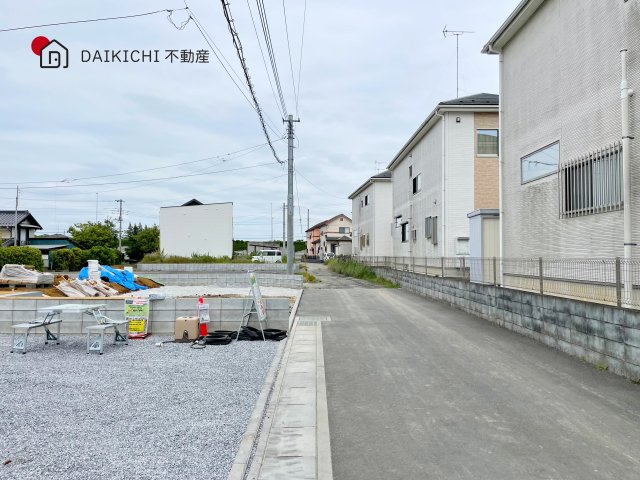 【前面道路含む現地写真】 | 加須市多門寺　Livele Garden.S　新築戸建　全6棟　5号棟