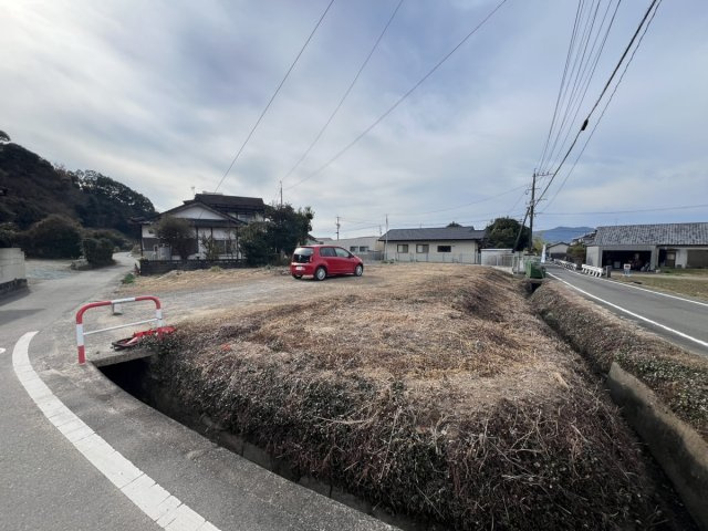 宇土市岩小曽町　売り土地の外観