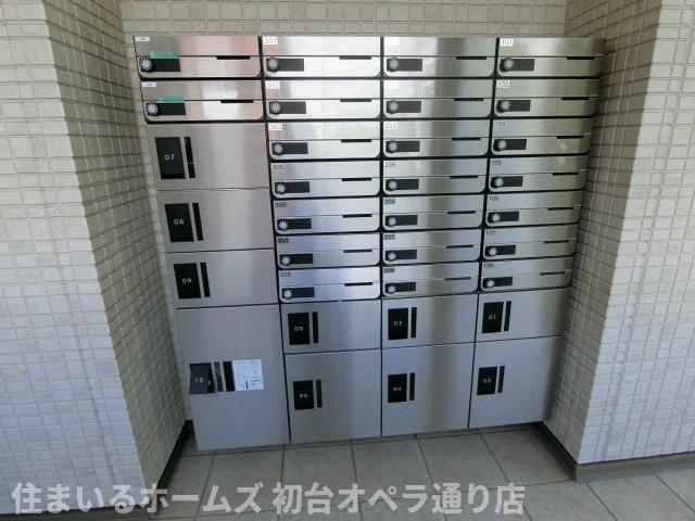 PRISMA THE GARDENのその他共用部分|宅配ボックス完備です