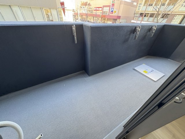 【バルコニー】 | セレニテ東梅田アリエ