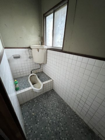 笹原町戸建てのトイレ