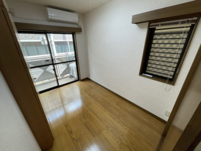 【居間・リビング】 | メゾン根津タナカ | ※内装写真は反転タイプ