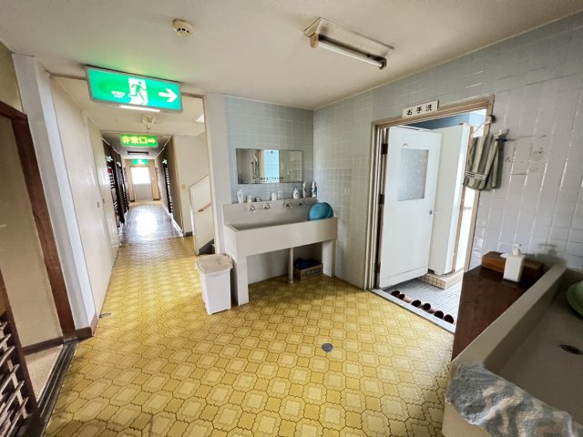 朝日旅館のトイレ