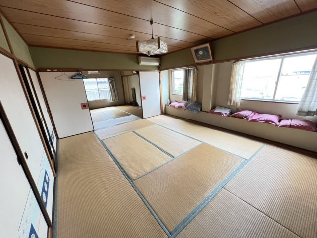 朝日旅館の間取り