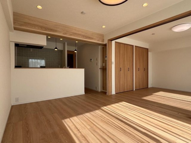 新松戸中央パークハウスA棟の居間・リビング