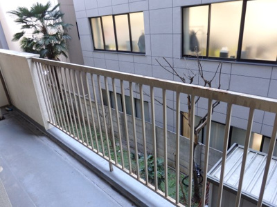 【バルコニー】 | 新宿ローヤルコーポ