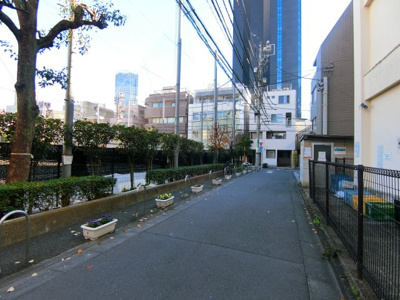 【周辺】 | 新宿ローヤルコーポ