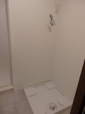 【ランドリースペース】 | 新宿ローヤルコーポ