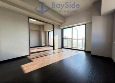 【居間・リビング】 | サンハロー湘南台 | 使いやすい居間です